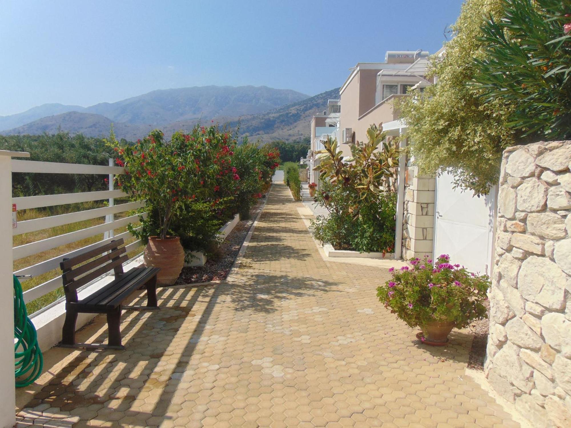 Villa Campos- Less Than 5-Min Walk To Kalivaki Beach Georgioupoli Eksteriør billede