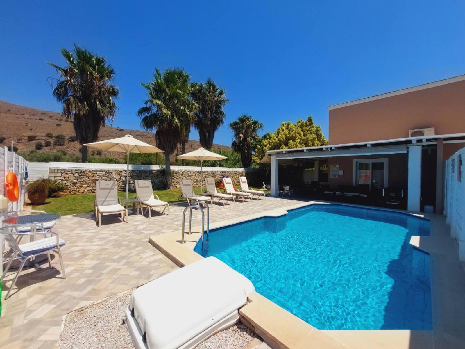 Villa Campos- Less Than 5-Min Walk To Kalivaki Beach Georgioupoli Eksteriør billede