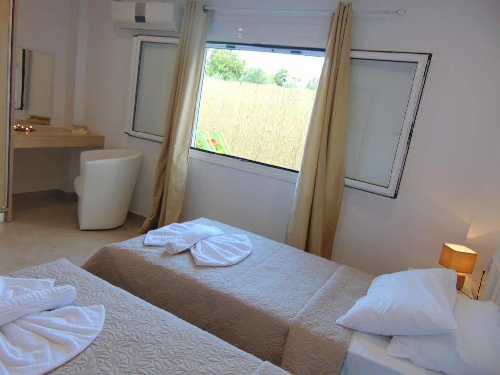 Villa Campos- Less Than 5-Min Walk To Kalivaki Beach Georgioupoli Eksteriør billede