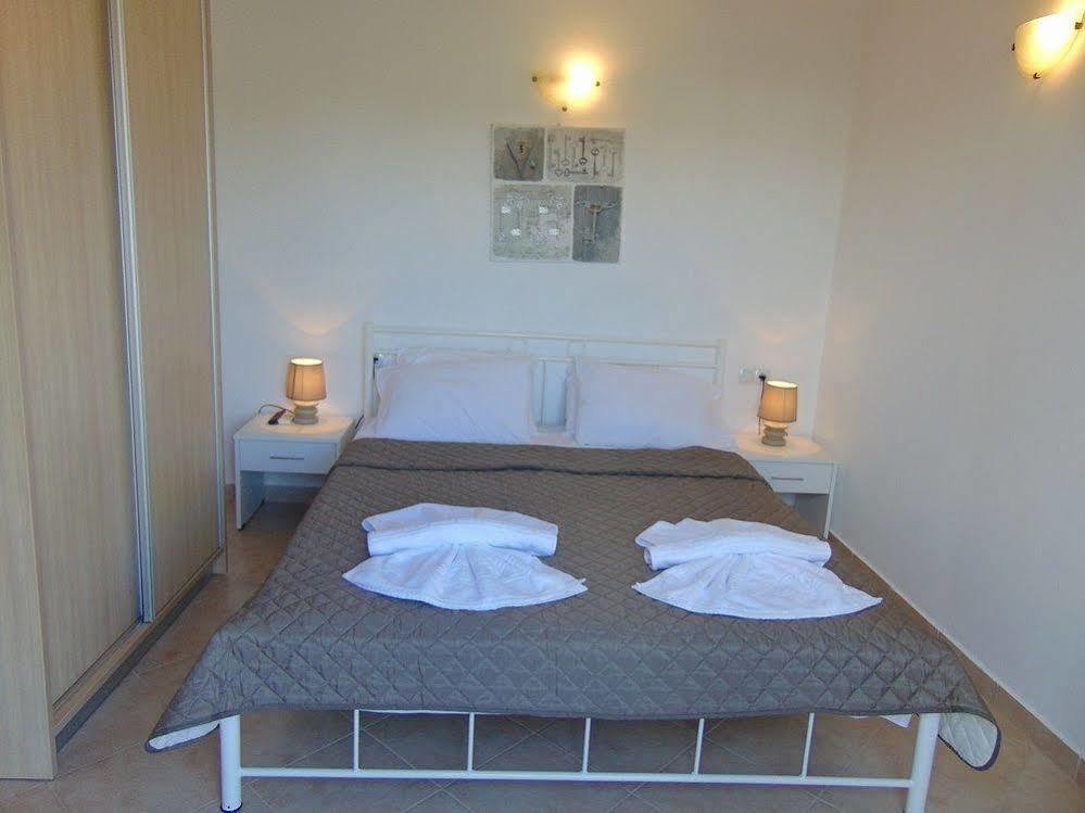 Villa Campos- Less Than 5-Min Walk To Kalivaki Beach Georgioupoli Eksteriør billede